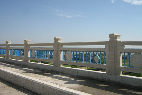 複合（hé）式欄杆