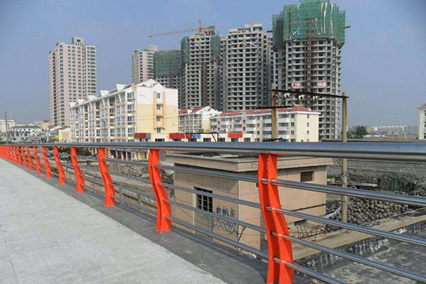 不鏽鋼欄（lán）杆