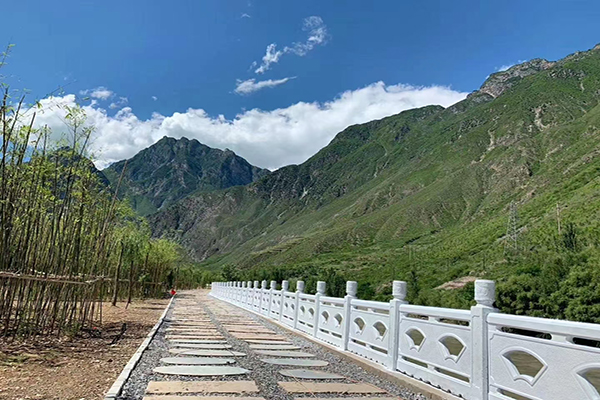 仿石（shí）欄杆